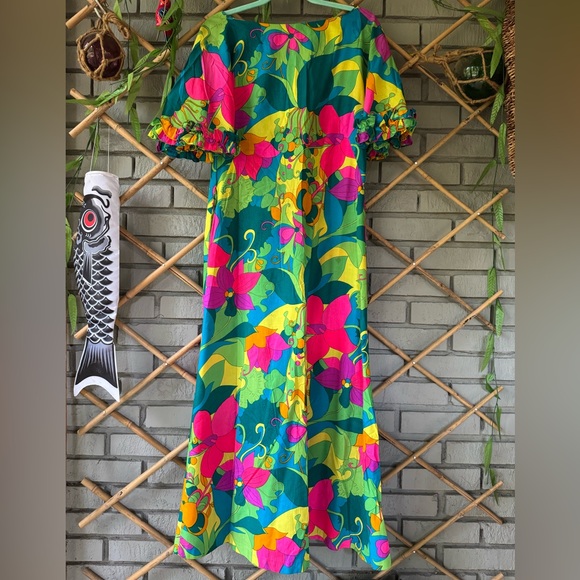 Royal Hawaiian Dresses & Skirts - Vintage Royal Hawaiian dress